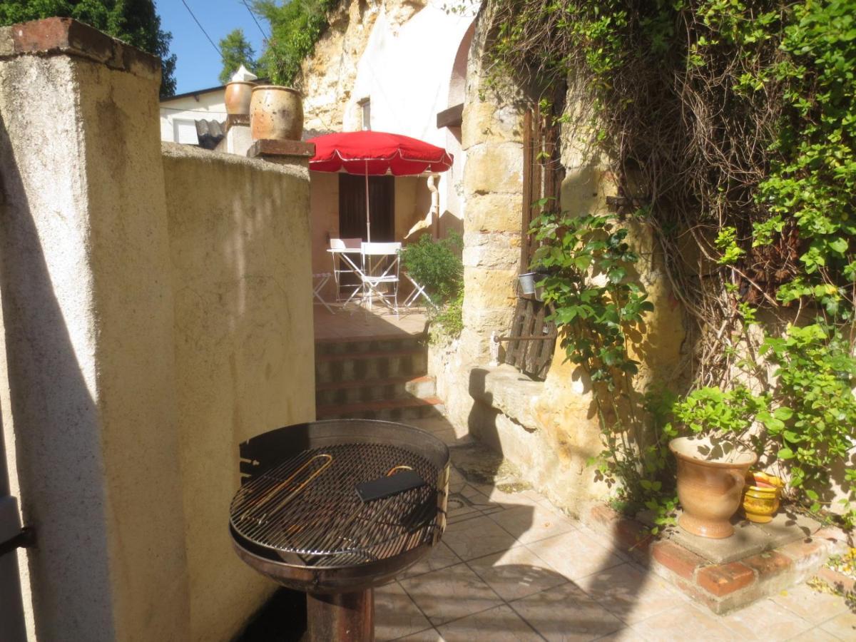 L'Etape Troglo Hotell Vouvray Eksteriør bilde